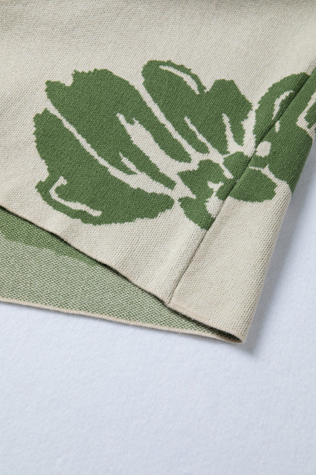 Green / Beige Bold Flower Pattern Wide Sleeve Baggy Sweater