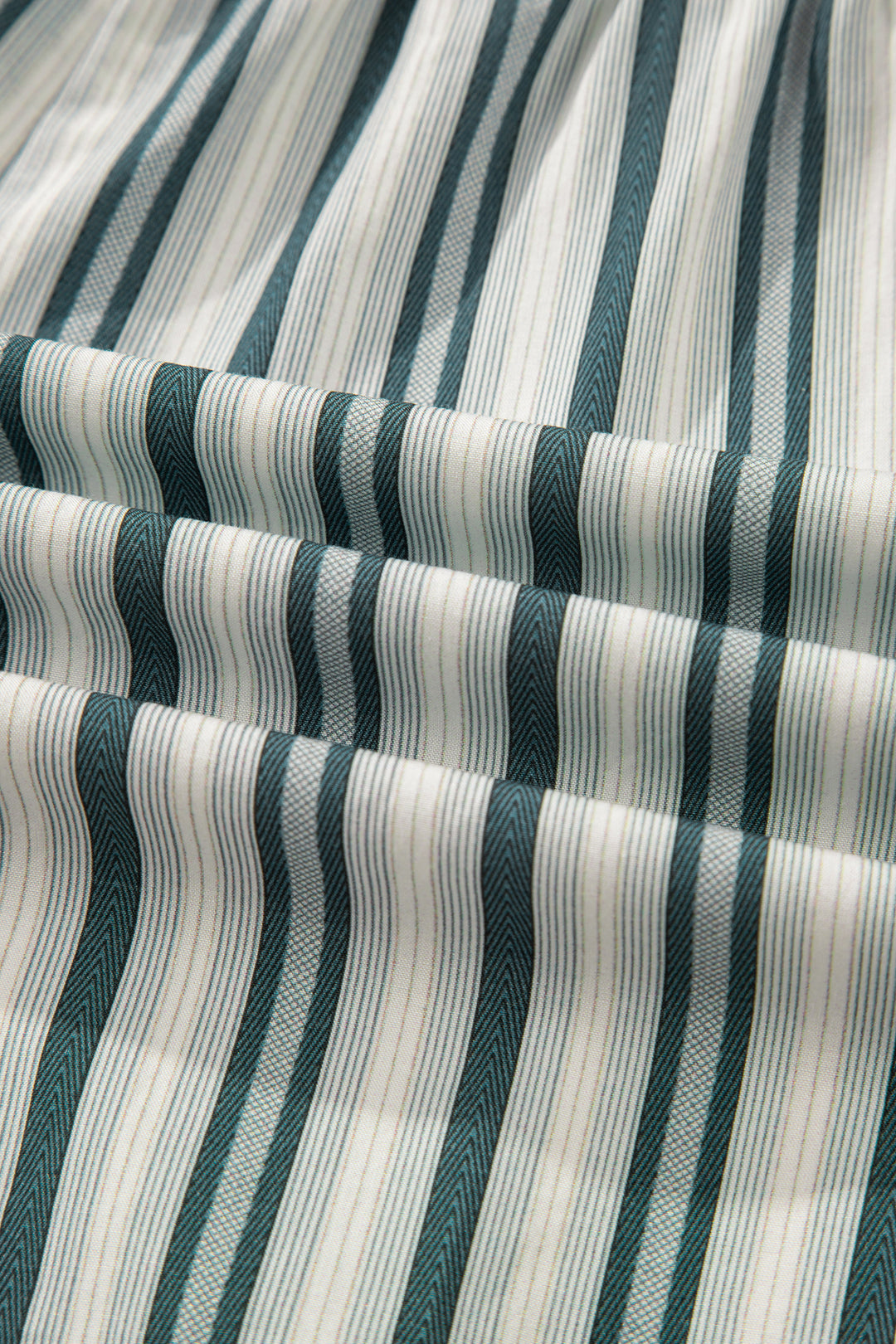 Grey Stripe Elastic Waist Cargo Pocket Casual Shorts