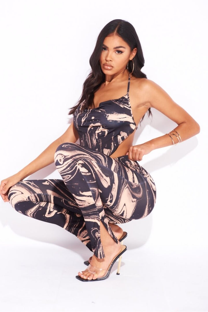 Haut court et legging à motif marbré noir et beige avec mouchoir