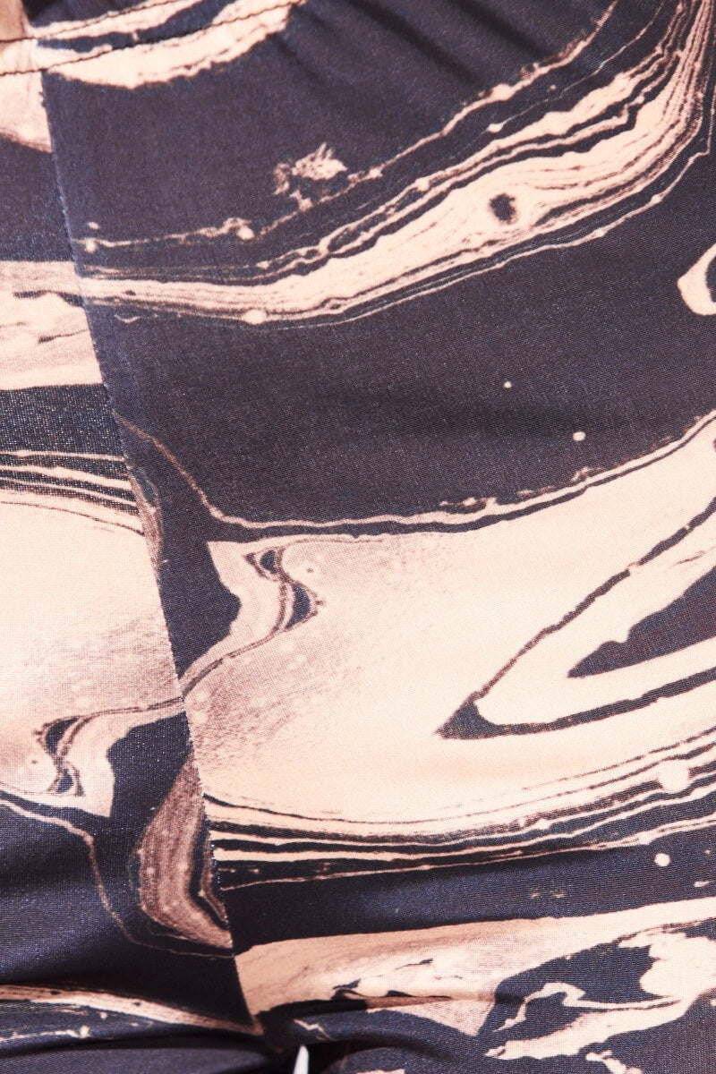 Haut court et legging à motif marbré noir et beige avec mouchoir